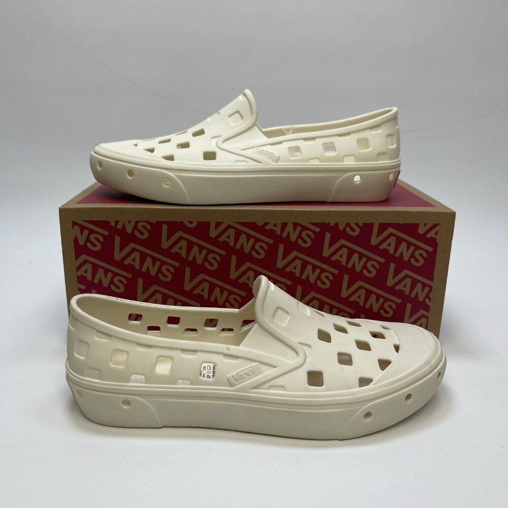 NEW W/ Box Vans Slip-On Mule TRK  Water Shoes Marshmallow, Wmns Sz 5.5 US Read*